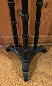 lot 257 image: Vintage Black Fern Stand  Vintage Plant Stand