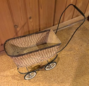lot 283 image: Darling Vintage Doll Stroller