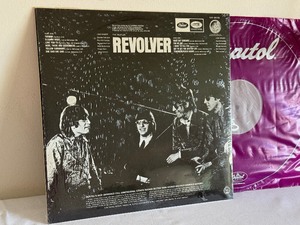 lot 11A image: Vintage Record Beatles Revolver