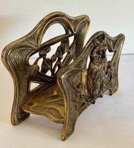 lot 312 image: Judd Co. Vintage Art Nouveau Bronze Brass Owl Letter Napkin Holder
