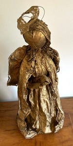 lot 448 image: Vintage Golden Paper Mache Angel and Wiseman Decor