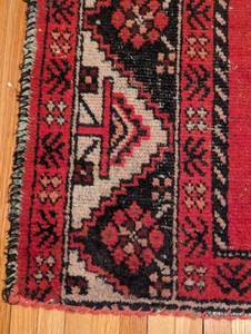 lot 398 image: Vintage Wool Accent Rug from Iran