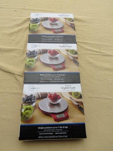 lot 6 image: 3 Piece Lot of Mainstays Round Digital Kitchen Scale Food Scale Stainless Steel Platform LCD Display