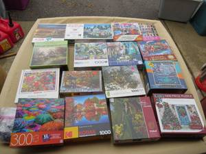 lot 20 image: Mixed Lot of Puzzles