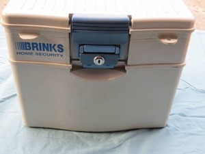 lot 78 image: Brinks Home Security Locking Safe
