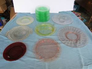 lot 97 image: Mixed Lot of Serving Platters