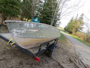 lot 101 image: 1970 Lund Fishing Boat - 14