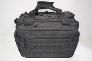 lot 33 image: SOG Semi-Rigid Range Bag
