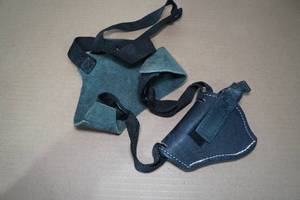 lot 50 image: Conceal and Carry Underarm Holster