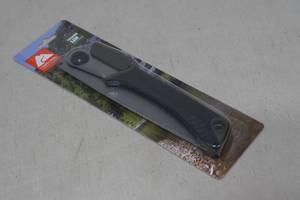 lot 67 image: Ozark Trail Folding Saw