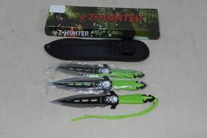 lot 71 image: Z Hunter 9 Throwing Knife Set