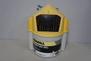 lot 88 image: Frabill Magnum Flow-Troll Minnow Bucket