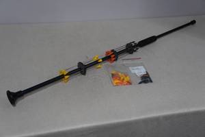 lot 100 image: Blow Dart Gun with Darts