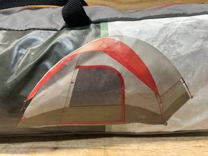 lot 140 image: BASS PRO SHOPS 9X7 Dome Tent