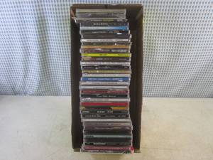 lot 162 image: (F-0) Assortment of CDs...