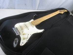 lot 169 image: (EW2) Pro Custom by Cort Electric Guitar with Case - Needs Cleaning and Some TLC