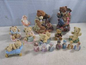 lot 188 image: (CS) Assorted Bear and Other Figurines