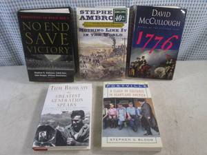 lot 200 image: (CS) Books...