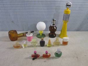 lot 229 image: (CSB) Assorted Avon After Shave and Perfume Bottles Some Full  Partial