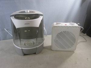 lot 285 image: (D-3) Sunbeam Humidifier Powers On and Pelonis Heater Works