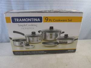 lot 52 image: (EW2) Tramontina 9pc Non-Stick Cookware Set