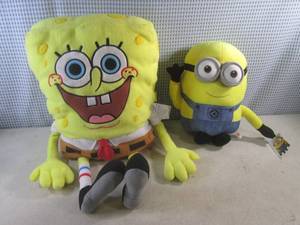 lot 56 image: (EW5) Large Sponge Bob and 15 Minion Plush