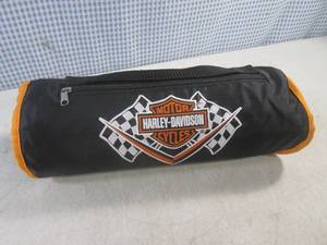 lot 101 image: (CNTR) Harley Davidson Motorcycle Bike Cover 57 x 54