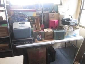 lot 150 image: (RMT) Assorted UnclaimedUnsold Lots - All On and Under Table - Table Not Included