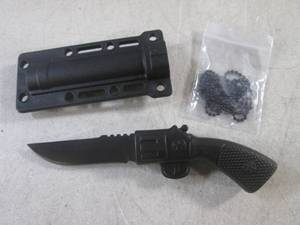 lot 344 image: (CNTR) Pistol Handle Fixed Blade Necklace Knife New In Box - Knife 5 34