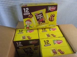 lot 418 image: (C-3) Case 48 Pouches of Keebler Fudge Stripes Minis Original Cookies - 4 Boxes of 12 Pouches Past Date