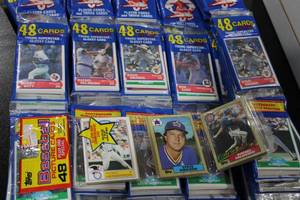 lot 75 image: 1989 Score Rack Pack Baseball Card Factory Sealed Pack Lot  29 Rack Packs w 1987 Topps Rack Pack
