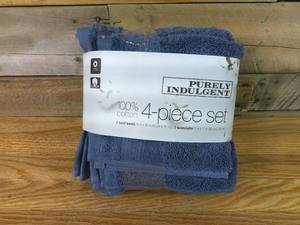lot 63 image: Purely Indulgent 100% Egyptian Cotton Towel Set 4-Piece Towel Set-Blue