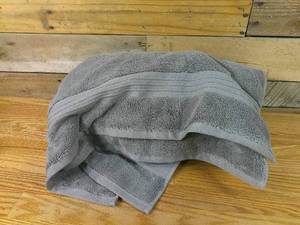 lot 37 image: Lot of 2 Spa Plush Bath Towel Light Gray - Threshold