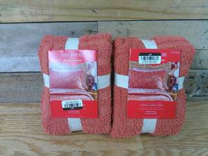 lot 108 image: Lot of 2 Opalhouse Vintage Chenille Shams