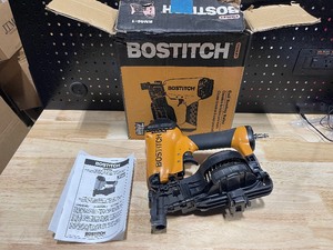 lot 9 image: Bostitch Roofing Nailer