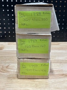 lot 92 image: 1989 NFL Pro Set Extras