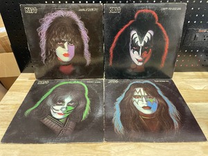 lot 102 image: KISS Vinyl Albums