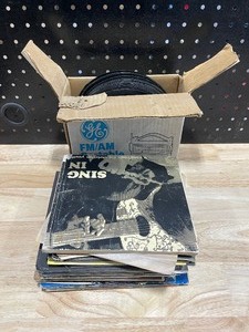 lot 106 image: Vinyl 45 Records