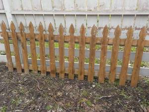 lot 106 image: Wood Picket Fencing 90 Long x 36 High
