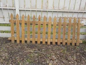 lot 111 image: Wood Picket Fencing 90 Long x 36 High
