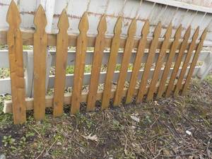 lot 113 image: Wood Picket Fencing 88 Long x 36 High
