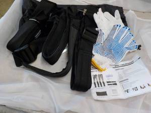 lot 159 image: Moving Straps Kit...