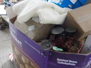 lot 250 image: Pallet of Unclaimed, Overstock and Food - see all pictures lots of value