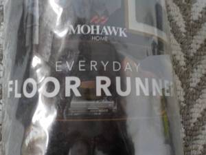 lot 15 image: Mohawk Floor Runner 2 ft x 6 ft - machine washable