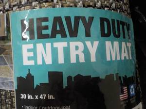 lot 28 image: Heavy Duty Entry Mat 30 x 47