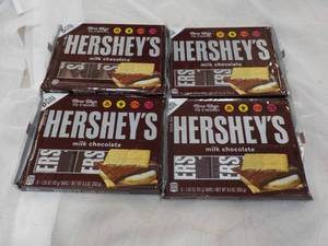 lot 44 image: 4 x 6 packs Hersheys Full Size Candy Bars
