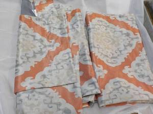 lot 74 image: 2 x 30 x 84 Panels Terracotta Dream