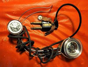 lot 19 image: Bell System Western Electric #52 Vintage Switchboad Headset