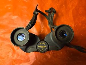 lot 131 image: Bushnell 8 x 23 Binoculars