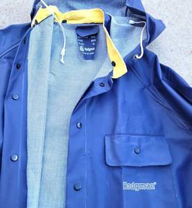 lot 129 image: Mens XL Hodgman Rain Suit
